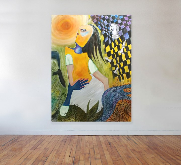 Gamer-girl-gallery-mock-up-no-scale-figure